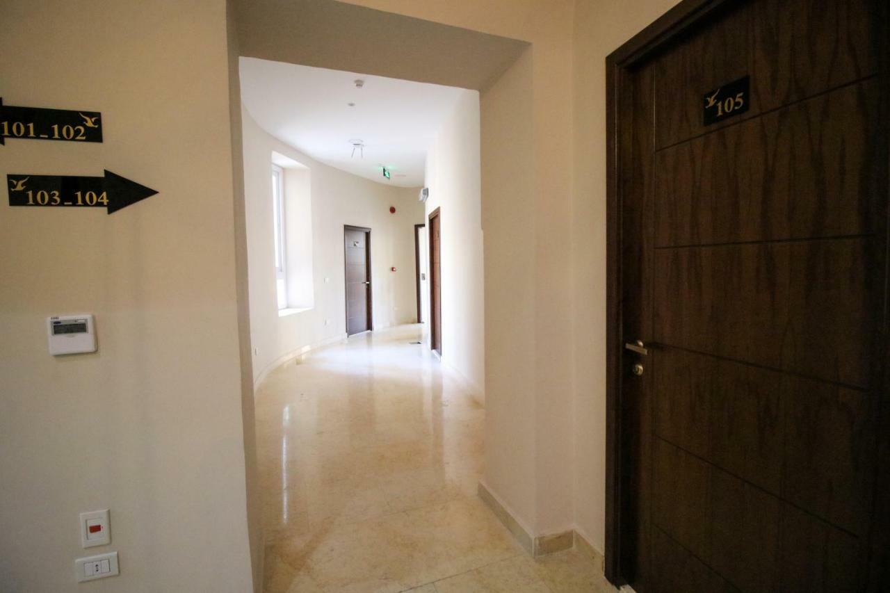 Miramar Talaat Harb Square Hotel Кайро Екстериор снимка