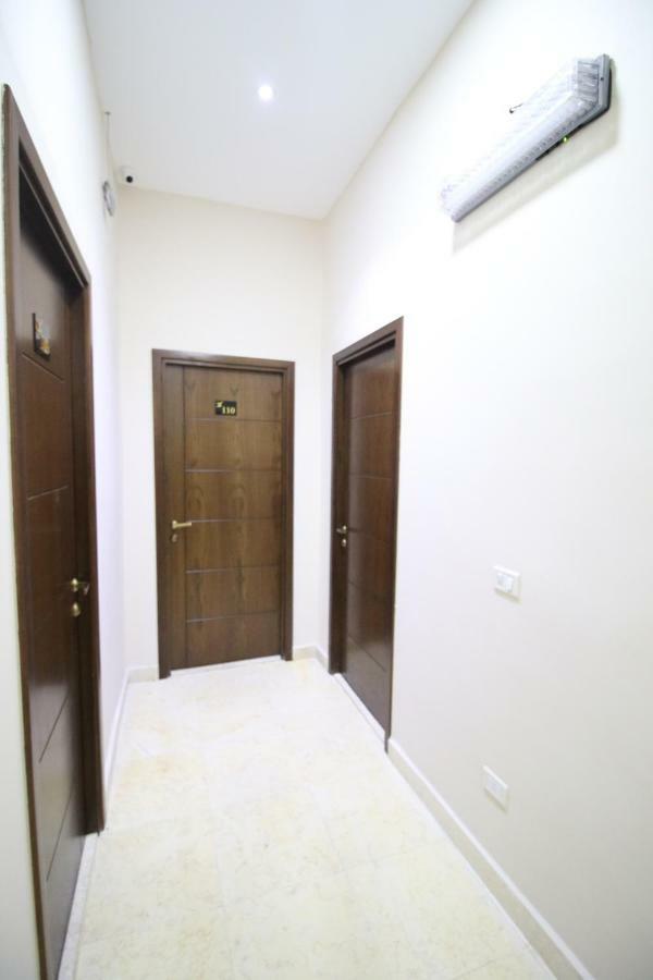 Miramar Talaat Harb Square Hotel Кайро Екстериор снимка
